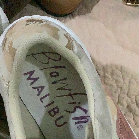 Blowfish sparkling camouflage lace up sneakers size 8 - Picture 5 of 5